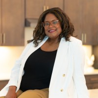 Call It Closed International Realty Employee Sandra Roche's profile photo