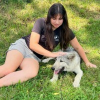 Wolf Park Employee Bethany Holmes's profile photo