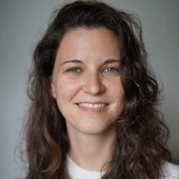 Caroline Weis Email