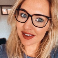 Lizzie Lee Email