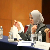 Amna Qureshi Email