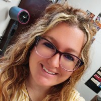 Kera Graf Email & Phone Number