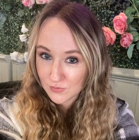 if agency Employee Hannah Acim's profile photo