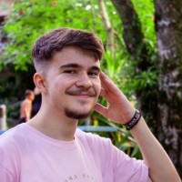 Felipe Chemin Email