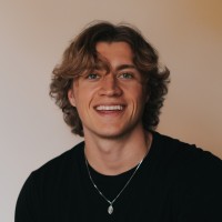 Oliver Meredith Email & Phone Number