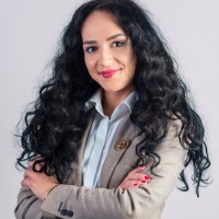 Katarzyna Olewińska-Halupczok Email