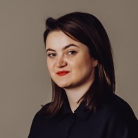 Sarah Weishäupl Email