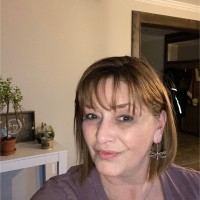 Beth Wyatt Email
