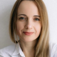 Olga Nadyeina Email