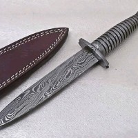 Damascus Knives