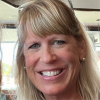 Glenna Smith Email & Phone Number