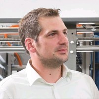 Oliver Kern Email