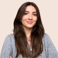 Alma Employee Jade Escarfail's profile photo