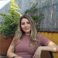 Yuliana Añorve Email