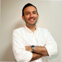 Roberto Pérez Email