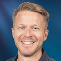 Martin Persson Email
