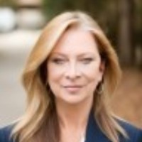 CHOICE PLUS LLC Employee Stephanie Cavolt's profile photo
