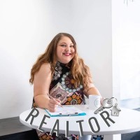 Main Key Realty Employee Sarah Perry's profile photo