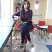 Komal Tayade Email