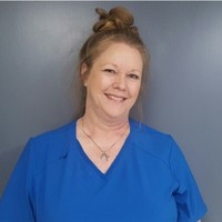 Cash Store Employee Lisa Bridges's profile photo