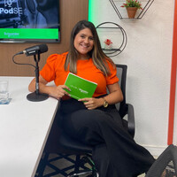 Amanda Ribeiro Email