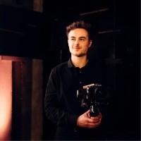 Tom Meeus Email
