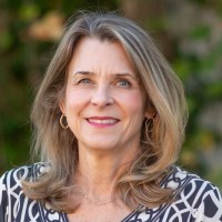Kimberly Johns Email & Phone Number