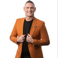 Carnival Cruise Line Entertainment Employee Simon Lindon's profile photo