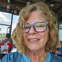 Lynette Robinson Email & Phone Number