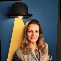 Melina Flomenbaum Email
