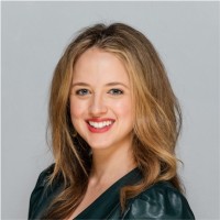 Taryn Smith Email & Phone Number