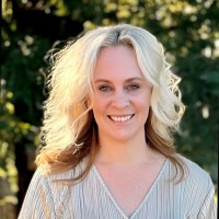 Shelby Mitchell Email & Phone Number