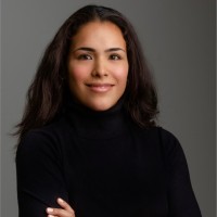 Daniela Hernández Email & Phone Number