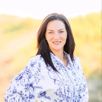 Kelly Dickens Email & Phone Number