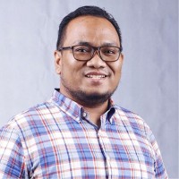 Dhimas Ginanjar Email