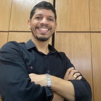 Luiz Pereira.'. Email