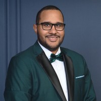 EverBank Employee Omar Colon's profile photo