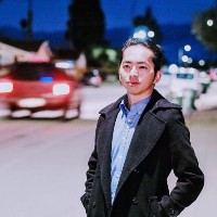 Yu-Chieh Lin Email & Phone Number