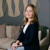 Keller Williams Realty Tacoma Employee April Broadhurst's profile photo