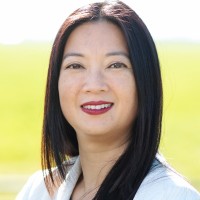 Nga 黃雅游 Email
