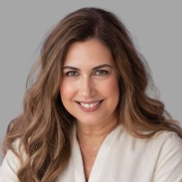 Lorraine Schuchart