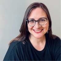 Elise Kern Email & Phone Number