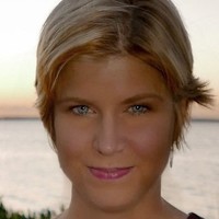 Diana Lomont Email & Phone Number