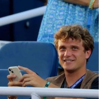 Bartosz Losiak Email