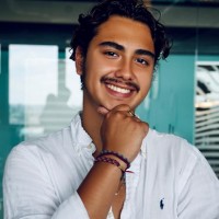 SHOWMAKER Management Employee David van der Linde's profile photo