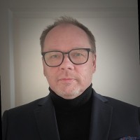 Juha Mäkinen Email