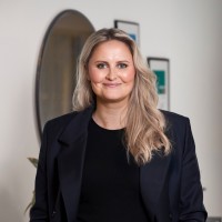 Ingrid Olsen Email