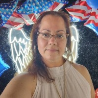 DE LA FONTAINE Employee Patricia Ayala's profile photo