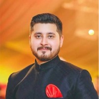 Currys plc Employee Muneeb Meer's profile photo