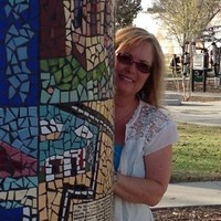 Urbanmama505 LLC Employee Julie Morrell's profile photo